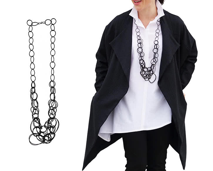 Chain Effect Statement Necklace Fashion Accessory By Style Arc Chain Effect Statement Necklace Fashion Accessory By Style Arc - Gorgeous statement necklace by Style Arc. FREE GLOBAL SHIPPING!